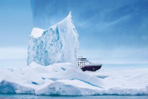 hapag-lloyd-cruises-expedition-bug-eisberg