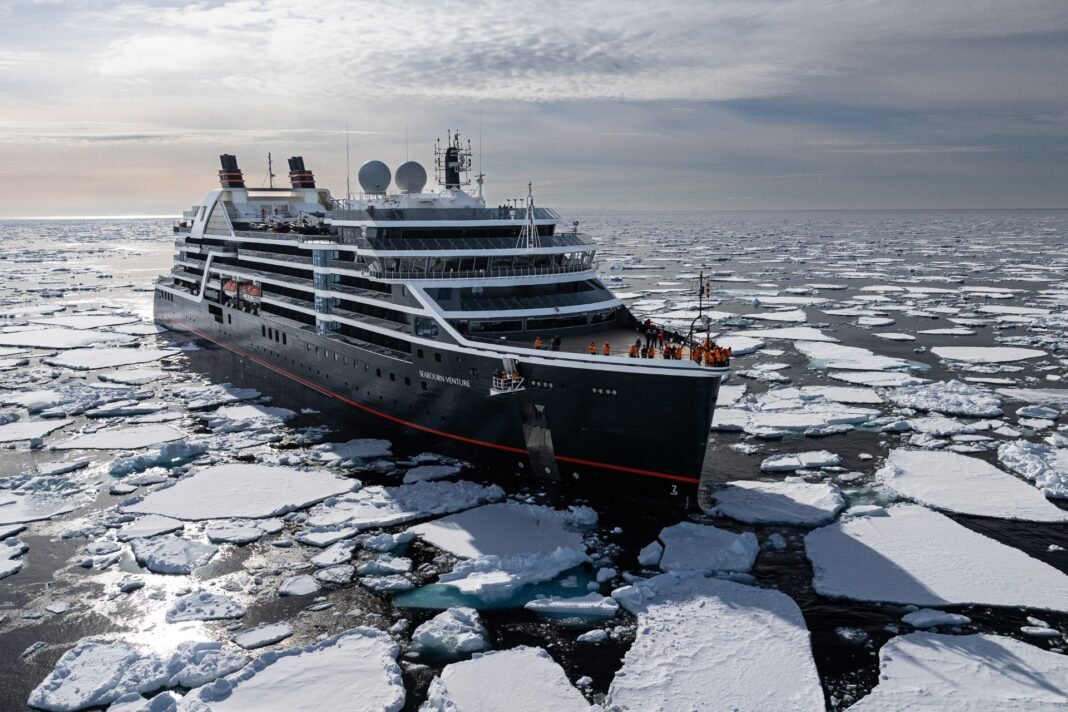 header-seabourn-venture-im-eis-foto-seabourn header-seabourn-venture-im-eis-foto-seabourn