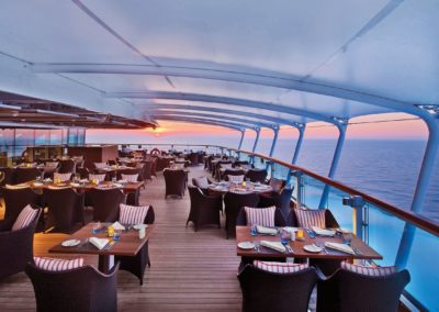 Seabourn_Encore_TheColonnade